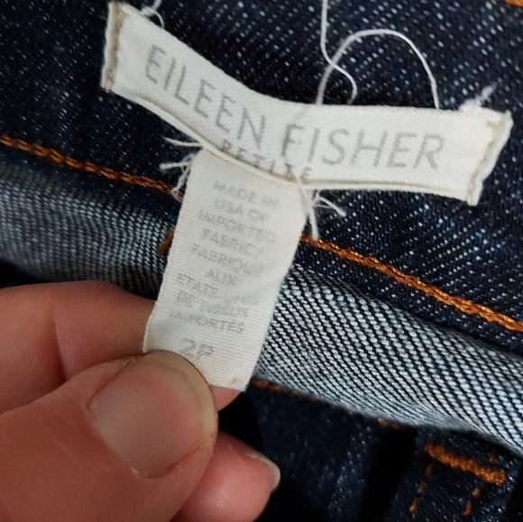 Eileen Fisher straight leg mid rise jeans petite - Picture 3 of 9